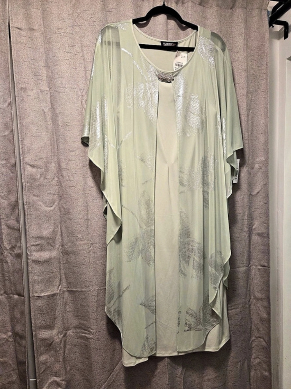 Glamour Floral Midi Dress in Green & Silver Size 16W NWT